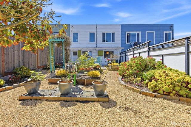 2626 Wawona Street, San Francisco, CA 94116