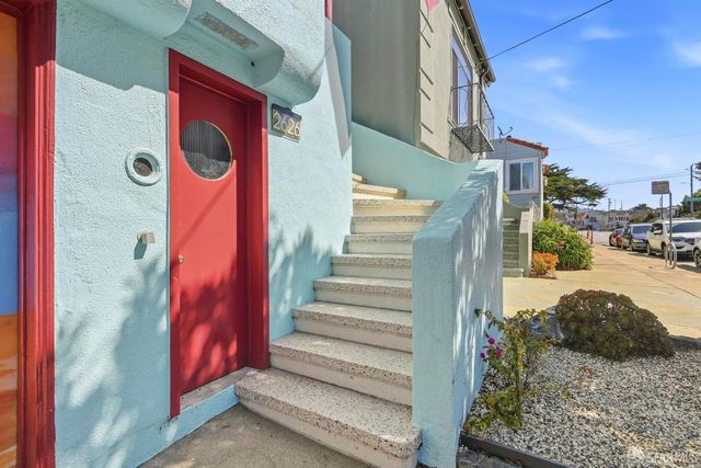 2626 Wawona Street, San Francisco, CA 94116