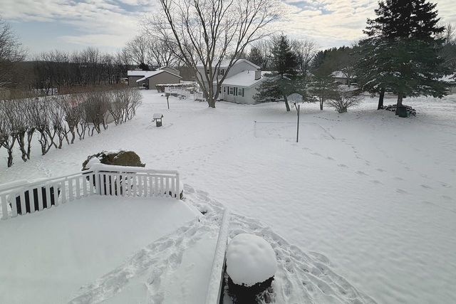 W233N6950 Salem DRIVE, Sussex, WI 53089