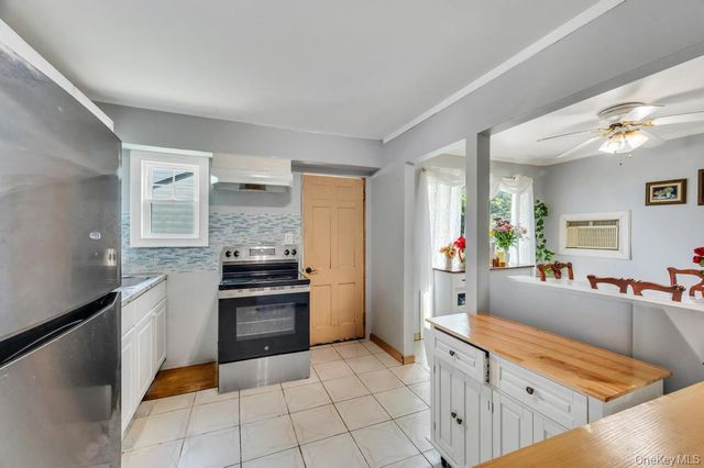 1050 Stewart Avenue, Bethpage, NY 11714