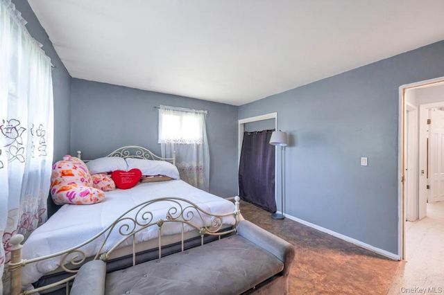 1050 Stewart Avenue, Bethpage, NY 11714
