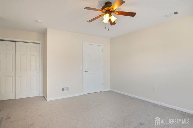 111 Liddle Avenue, Edison, NJ 08837