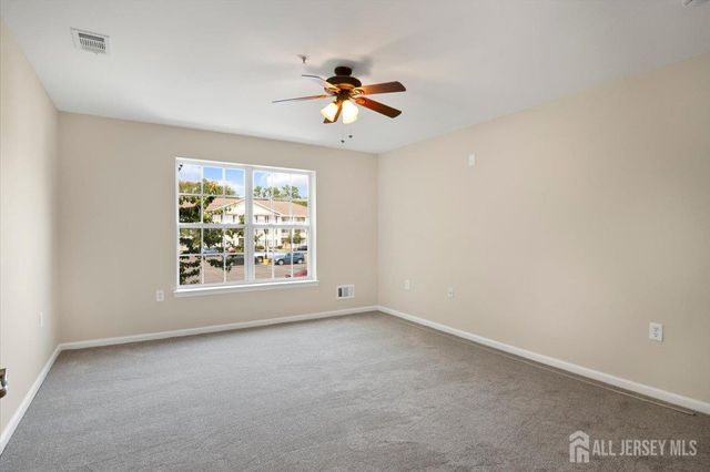 111 Liddle Avenue, Edison, NJ 08837