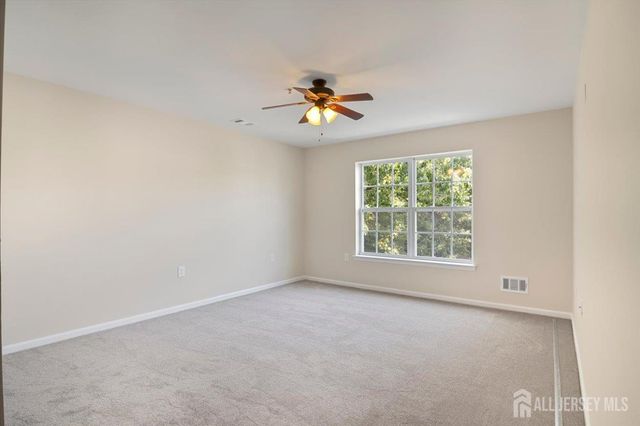 111 Liddle Avenue, Edison, NJ 08837