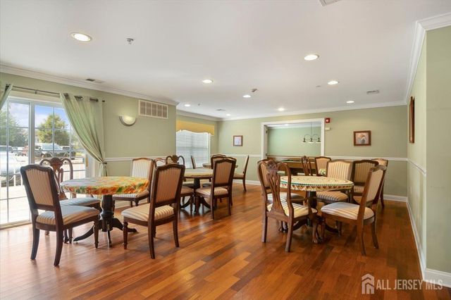 111 Liddle Avenue, Edison, NJ 08837