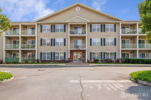 111 Liddle Avenue, Edison, NJ 08837