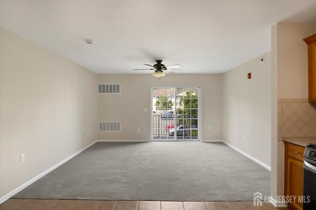 111 Liddle Avenue, Edison, NJ 08837