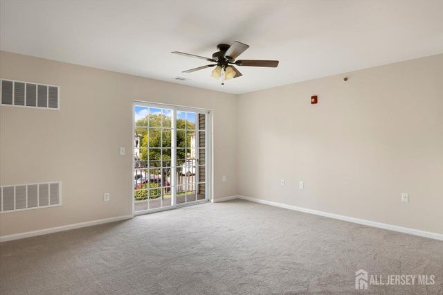111 Liddle Avenue, Edison, NJ 08837