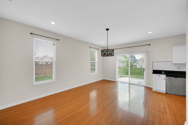 4030 Tansy Road, Aurora, IL 60504