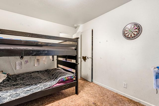 316 E Kaviland Avenue, Fresno, CA 93706