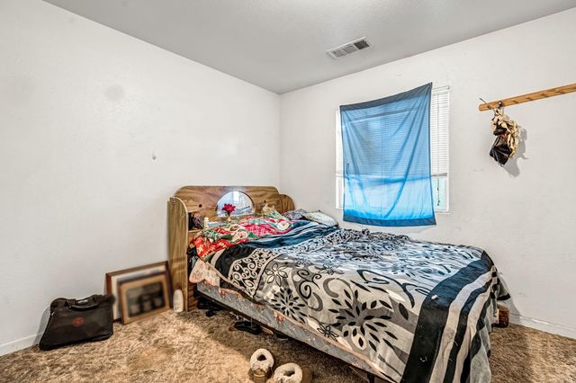 316 E Kaviland Avenue, Fresno, CA 93706