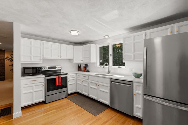 675 Gay Street, Westwood, MA 02090
