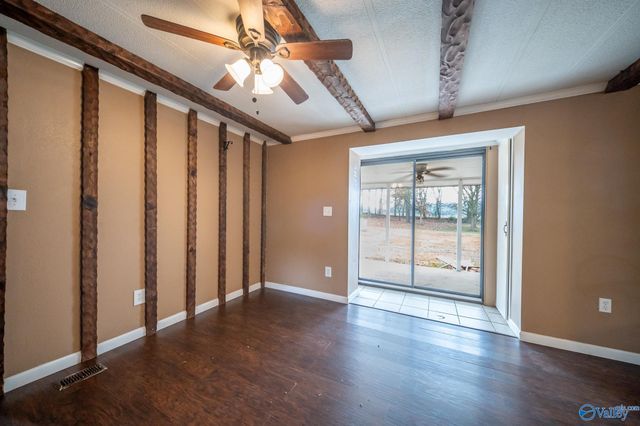 930 County Road 181, Stevenson, AL 35772