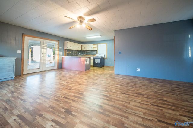 930 County Road 181, Stevenson, AL 35772