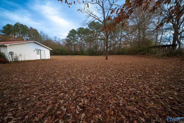 930 County Road 181, Stevenson, AL 35772