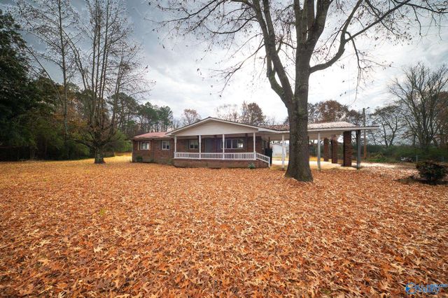 930 County Road 181, Stevenson, AL 35772