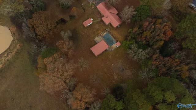 930 County Road 181, Stevenson, AL 35772