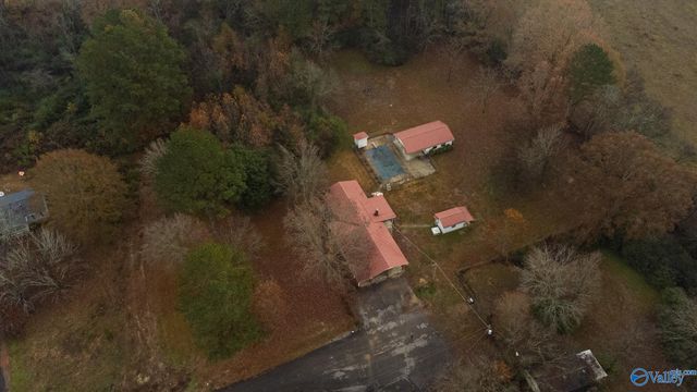 930 County Road 181, Stevenson, AL 35772