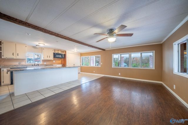 930 County Road 181, Stevenson, AL 35772