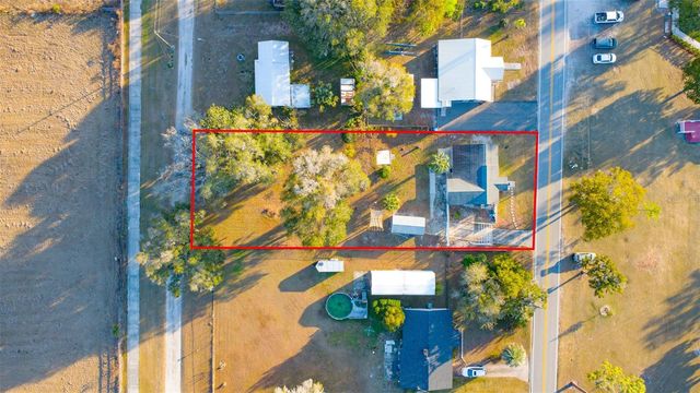 421 PLEASANT STREET, Lake Helen, FL 32744