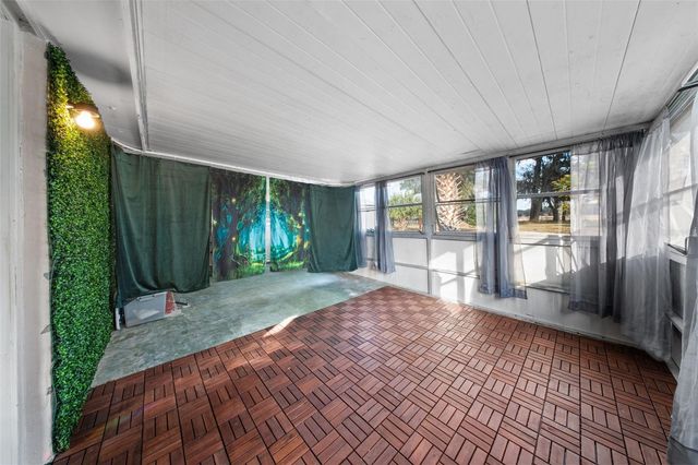 421 PLEASANT STREET, Lake Helen, FL 32744