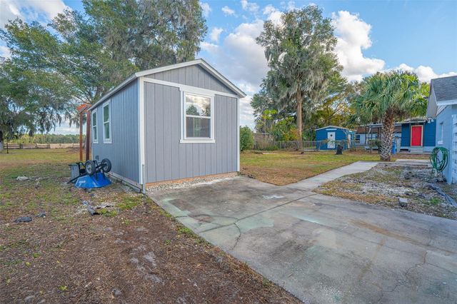 421 PLEASANT STREET, Lake Helen, FL 32744