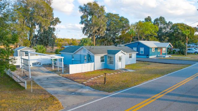 421 PLEASANT STREET, Lake Helen, FL 32744