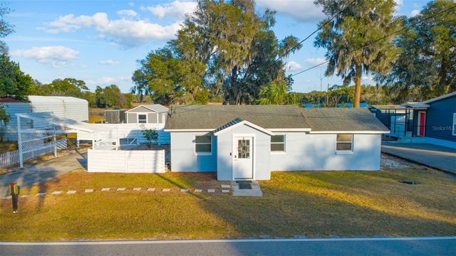 421 PLEASANT STREET, Lake Helen, FL 32744