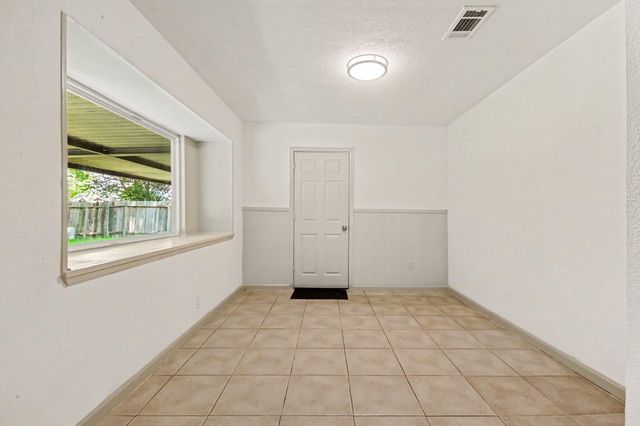 3110 Eastwick Lane, La Porte, TX 77571