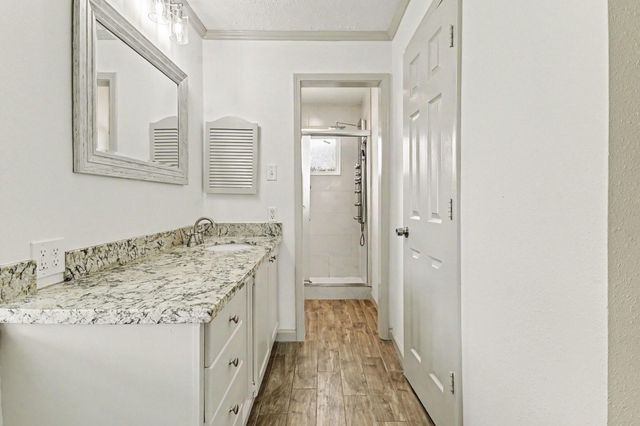 3110 Eastwick Lane, La Porte, TX 77571