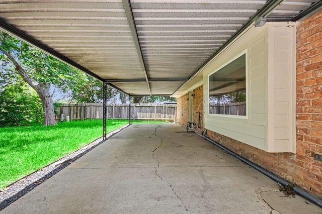 3110 Eastwick Lane, La Porte, TX 77571