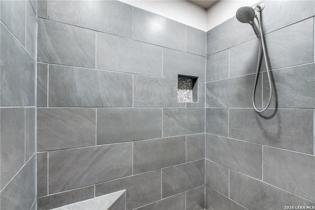 3 broken ski, New Braunfels, TX 78130