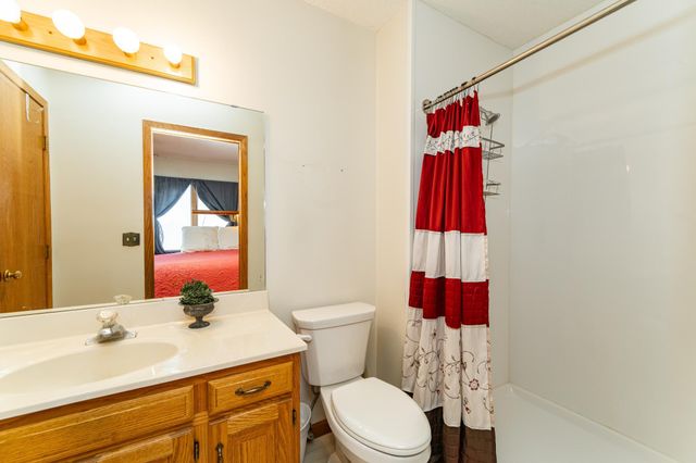 2401 30th Avenue NW, Rochester, MN 55901