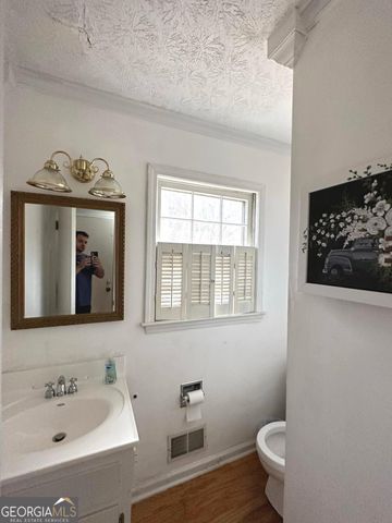 1695 Pitty Pat Court SW, Lilburn, GA 30047