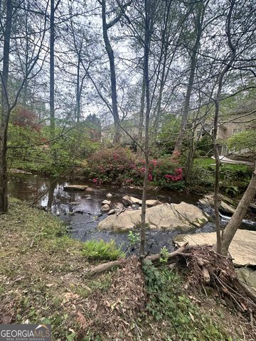 1695 Pitty Pat Court SW, Lilburn, GA 30047