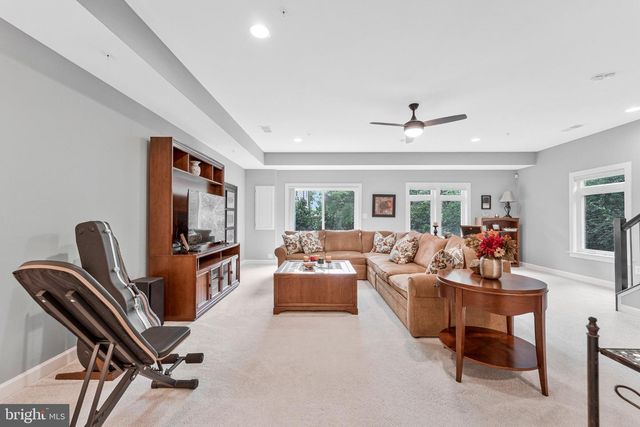 1812 YELLOW GARNET TER SE, Leesburg, VA 20175