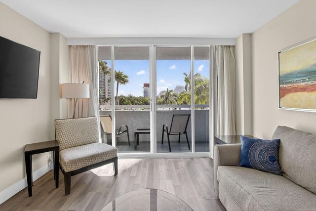 2670 E Sunrise Boulevard 320, Fort Lauderdale, FL 33304