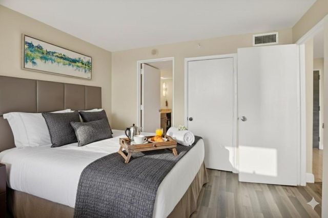 2670 E Sunrise Boulevard 320, Fort Lauderdale, FL 33304