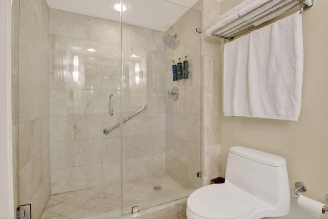 2670 E Sunrise Boulevard 320, Fort Lauderdale, FL 33304