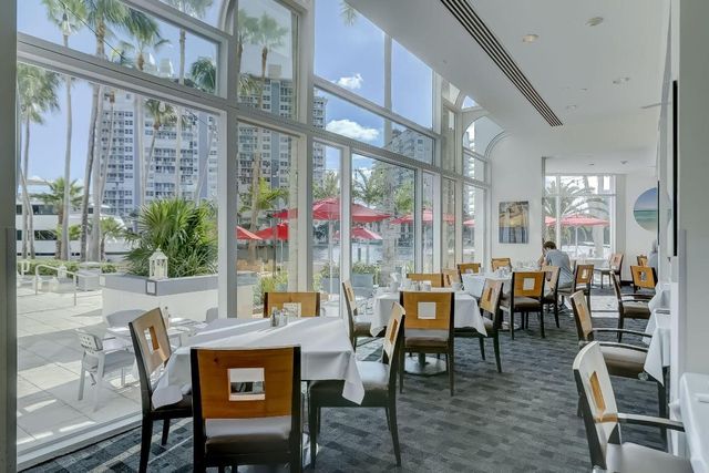 2670 E Sunrise Boulevard 320, Fort Lauderdale, FL 33304