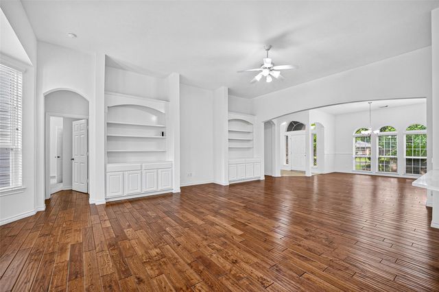 10117 Woodwind Drive, Houston, TX 77025