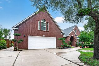 10117 Woodwind Drive, Houston, TX 77025