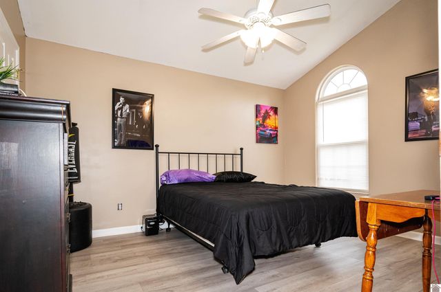 512 Stone Ridge Lane, Murray, KY 42071