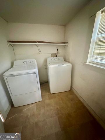 3825 SHARON CHURCH Road, Loganville, GA 30052