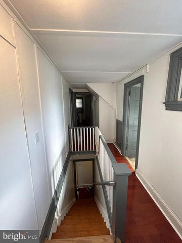 2413 ARLINGTON AVE, Abington, PA 19001