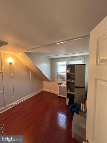 2413 ARLINGTON AVE, Abington, PA 19001