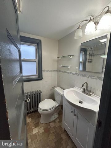 2413 ARLINGTON AVE, Abington, PA 19001