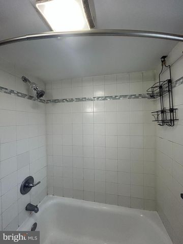 2413 ARLINGTON AVE, Abington, PA 19001