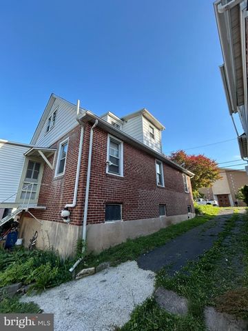 2413 ARLINGTON AVE, Abington, PA 19001
