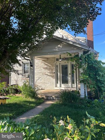 2413 ARLINGTON AVE, Abington, PA 19001